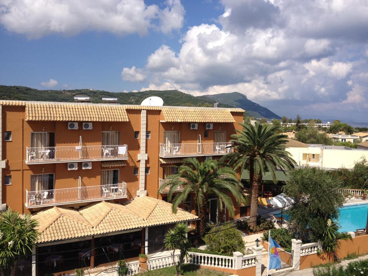 Pantheon Hall Hotel Mesongí Exterior photo