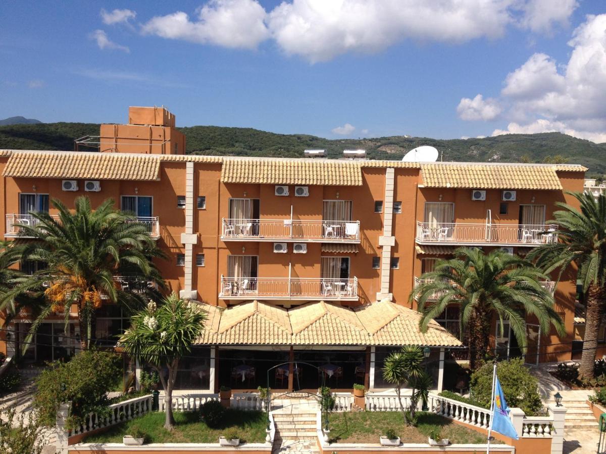 Pantheon Hall Hotel Mesongí Exterior photo